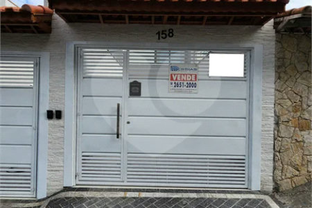 Sobrado Amplo 135m² - 3 Dorms (1 Suíte) `a venda na Vila Matilde /SP.