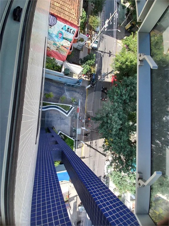 Sala comercial mobiliada para locação no Paraíso