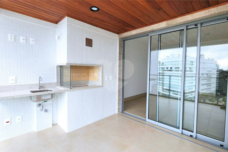 Apartamento à venda com 3 suítes em Riviera de São Lourenço, Bertioga, SP