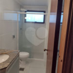 Apartamento no Edificio Jatiúca á venda.