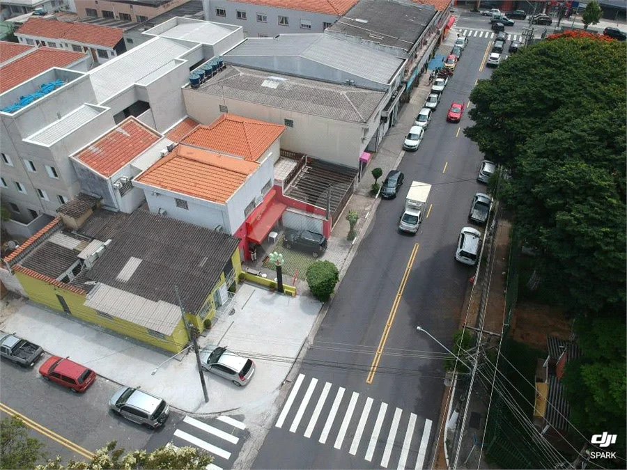 Ótimo Prédio Comercial !! Vende Total ou Aluga andar superior..OPORTUNIDADE !