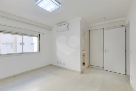 Apartamento para alugar com 4 suítes em Chácara Flora, São Paulo, SP