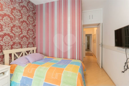 Apartamento em Higienópolis com 3 quartos, 3 suítes, 2 vagas, 277 m² de área útil