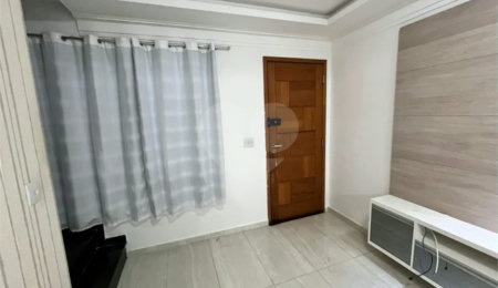 Casa à venda ou para alugar com 3 quartos, sendo 2 suítes,  no condomínio Residencial Erika, São Paulo - SP