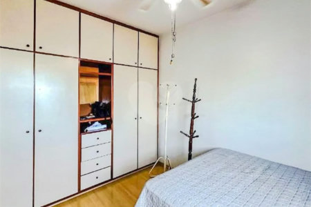 Apartamento à venda 4 dormitórios, 4 banheiros, 3 vagas, depósito. 2 aptos por andar. Torre única.No Anália Franco.
