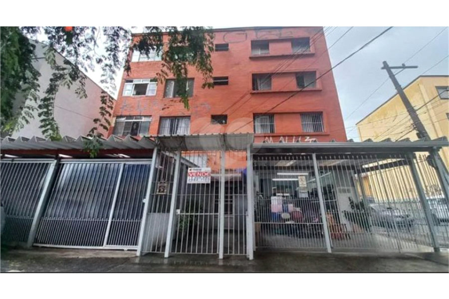2 quartos e vaga de garagem