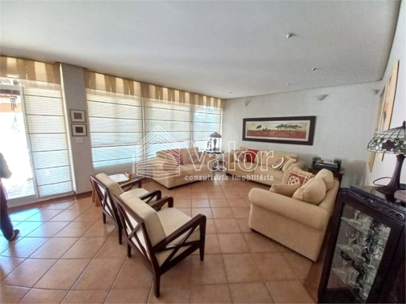 Sobrado no Condomínio Residencial Sabará