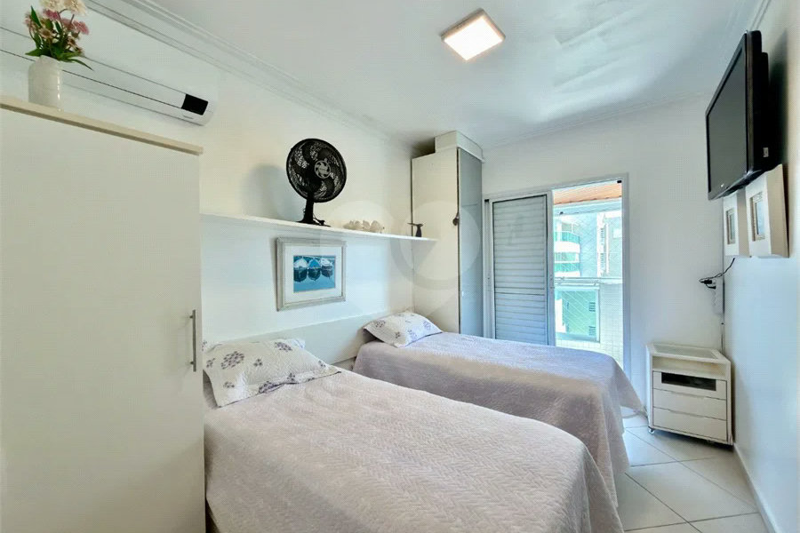 Apartamento à venda com 4 quartos, sendo 2 suítes,  em Riviera de São Lourenço, Bertioga, SP