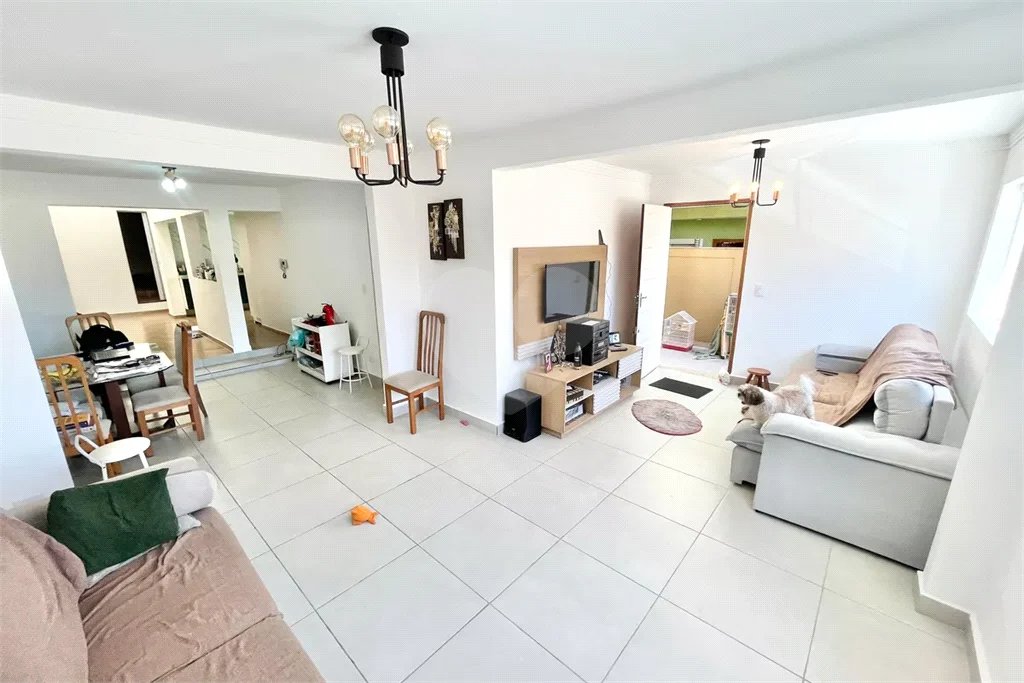 Casa à venda com 3 quartos, sendo 2 suítes, em Mandaqui, São Paulo, SP