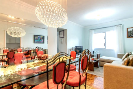 Apartamento à venda na Aclimação de 78m² com 2 dormitórios.