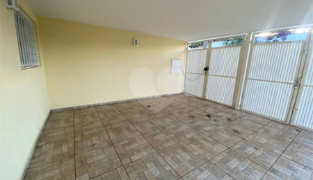 Casa à venda com 3 quartos, sendo 1 suíte,  no Centro, São Carlos, SP