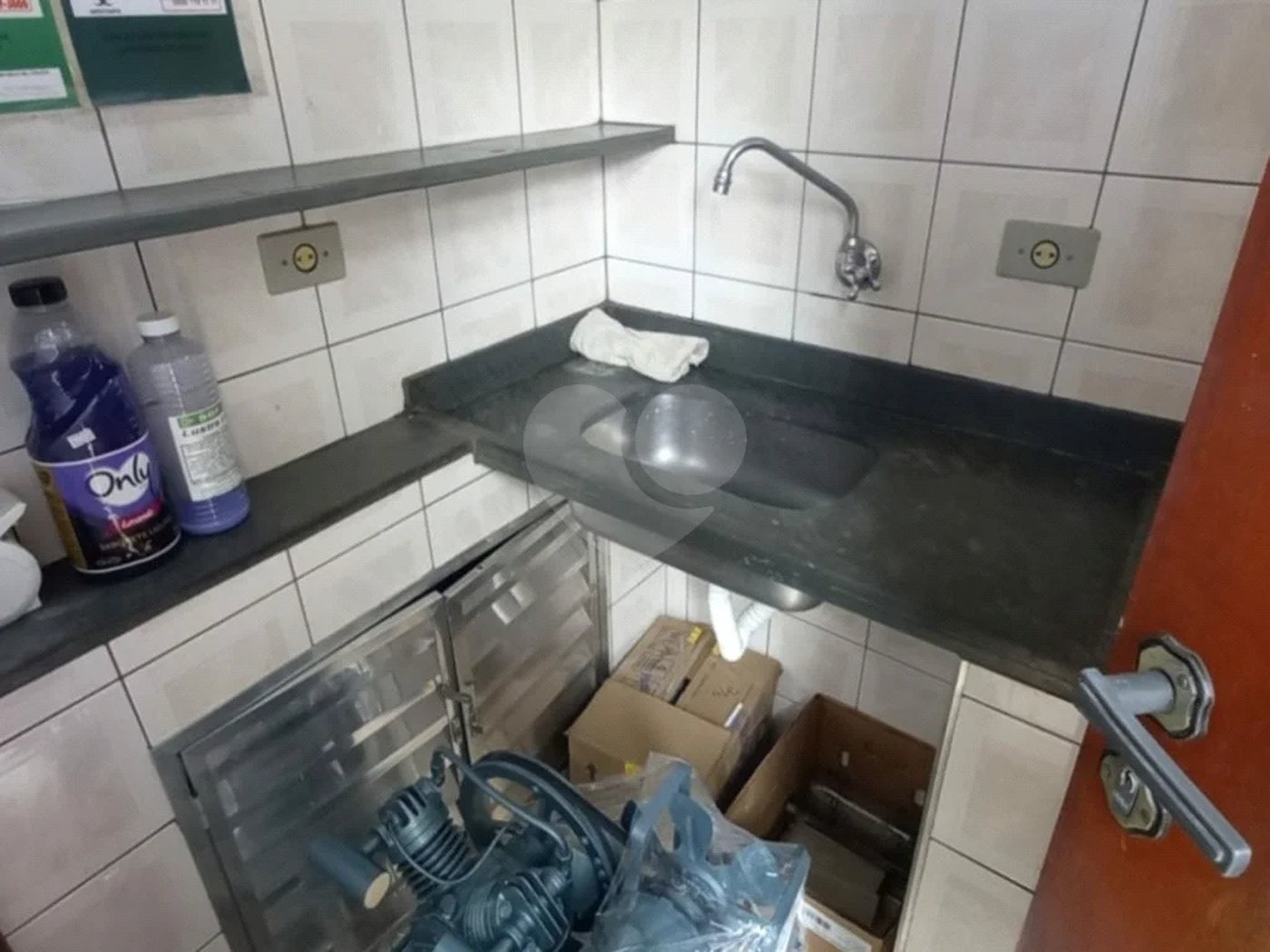 Sobrado comercial para locação em Perdizes | 160m² | 2 Andares | 7 Salas