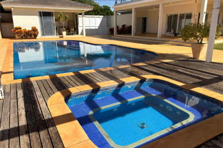 Casa á venda condomínio Damha I