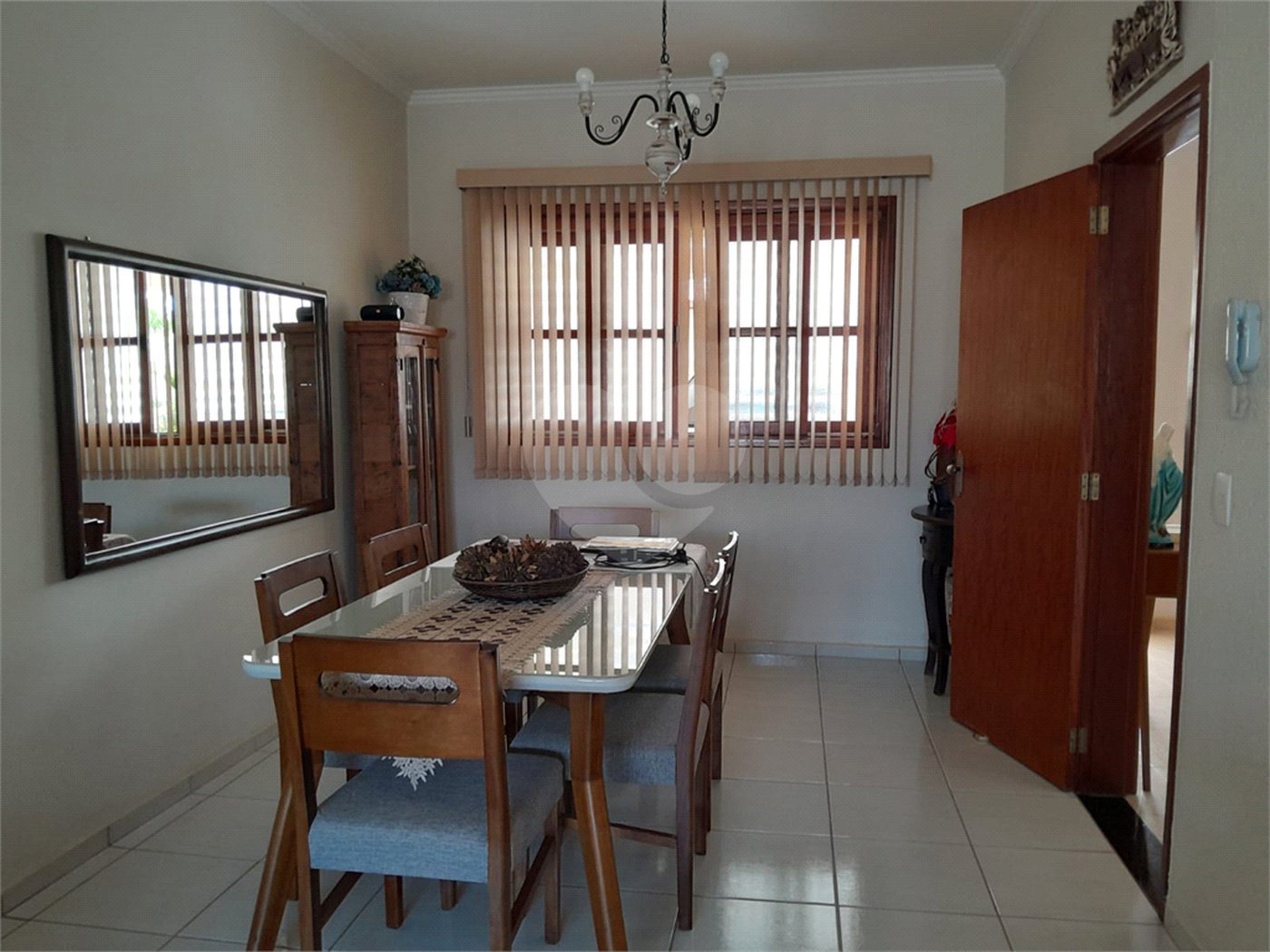 Casa para venda no Planalto Paraíso.