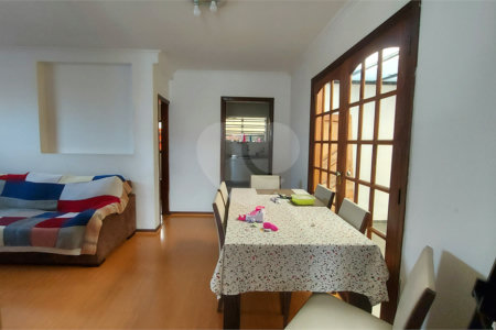Casa á venda - Vila Guarani