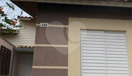 Casa à venda com 2 quartos, sendo 1 suíte,  no condomínio Moradas II, São Carlos - SP