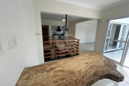 Cobertura de Alto Padrão no Centro de São Carlos – Sofisticação, Espaço e Conforto!