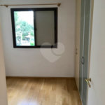 Apartamento com 3 Dormitórios sendo 1 Suíte 2 Vagas à Venda 99 m² por R$ 650.000
