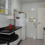 COBERTURA COM PISCINA E CHURRASQUEIRA NA CASA VERDE.