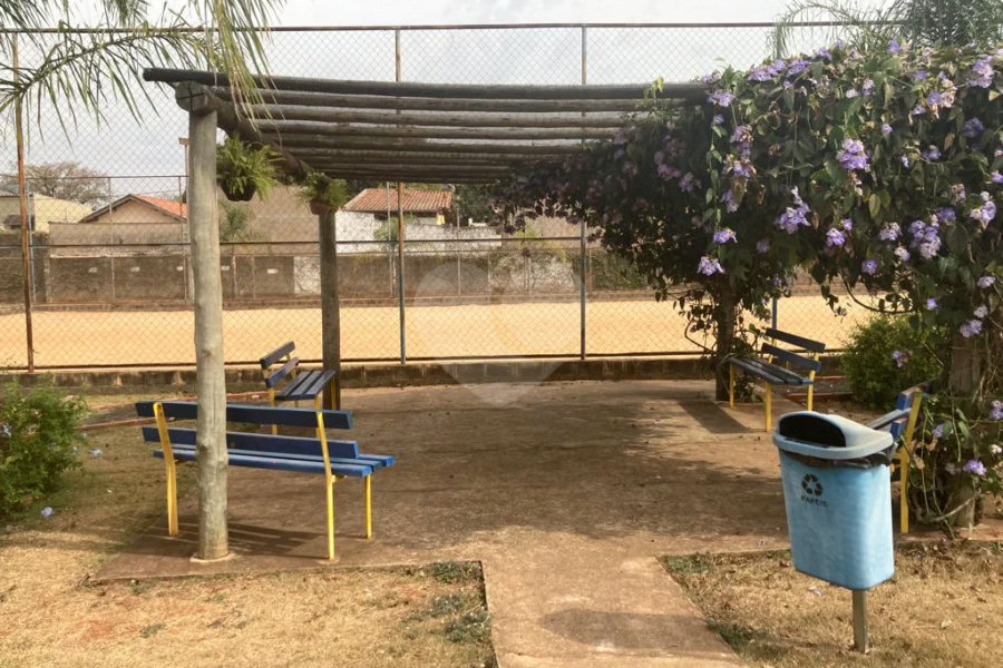 Casa à venda no Condominio Bertolin II