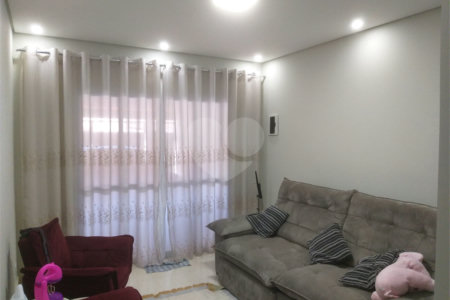 Casa á venda em Atibaia SP