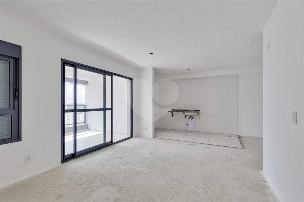Apartamento à venda com 3 quartos, sendo 1 suíte,  em Alto da Boa Vista, São Paulo, SP