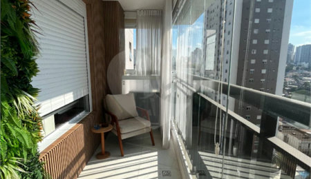 Apartamento à venda com 3 quartos, sendo 1 suíte,  em Vila Nair, São Paulo, SP