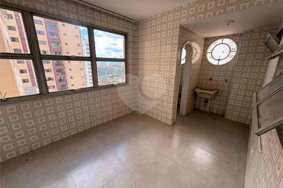 Apartamento à venda com 3 quartos, sendo 1 suíte,  no Centro, Piracicaba, SP