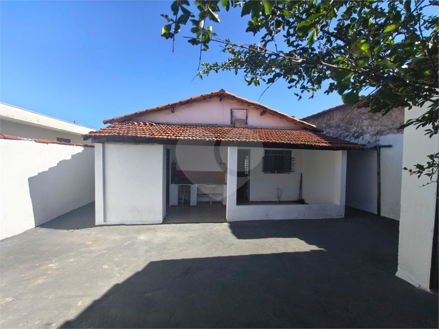 CASA AMPLA COM QUINTAL E GARAGEM PARA 4 CARROS | R$ 244.680,00 | NÃO PERCA ESSA OPORTUNIDADE!