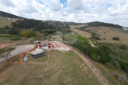 Imperdível! Terreno à Venda no Condomínio Santa Isabel em Louveira
