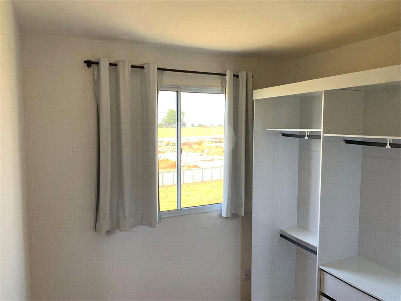 Apartamento a venda no condomínio Monte Berlim