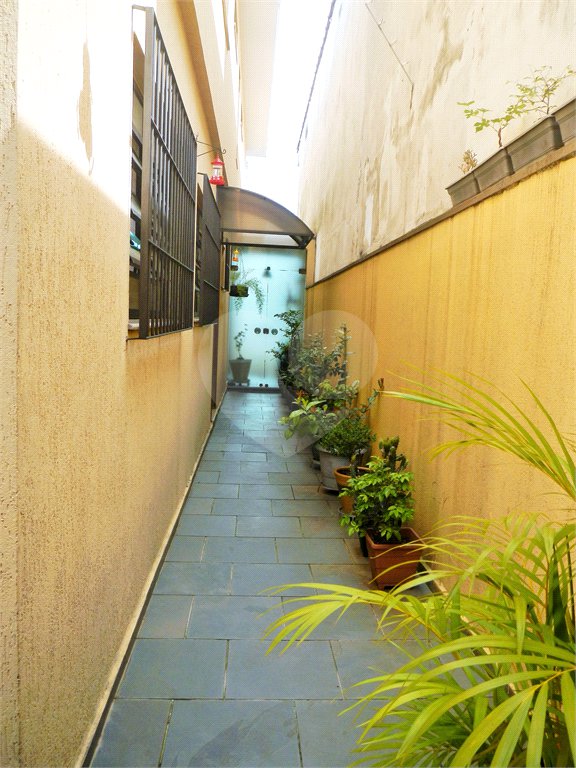 Sobrado à venda na Saúde c/175m2 - 3 Quartos/1 Suíte/ 2 Vagas na garagem
