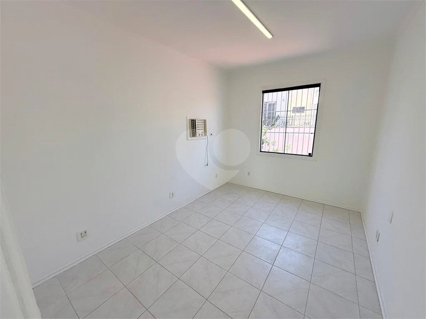 Prédio Comercial de Alto Padrão em Localização Nobre