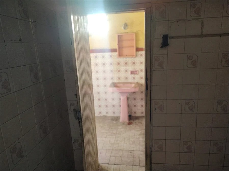OPORTUNIDADE: Terreno à venda no Jardim Maristela com 250m2, 10 metros de frente!
