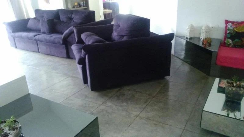 Casa no Butantâ com jardim e piscina