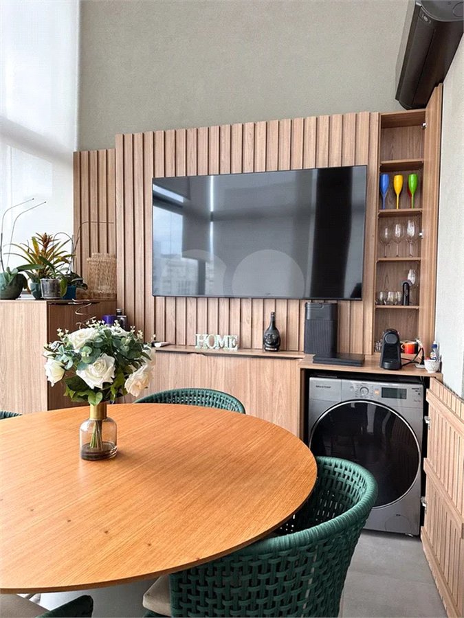Apartamento à venda com 1 quarto em Cerqueira César, São Paulo, SP
