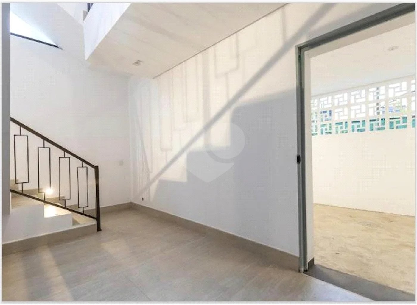 Casa de Condomínio com 3 Quartos e 3 banheiros à Venda, 100 m² por R$ 585.000 - Aceita Permuta