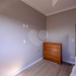 Casa com 4 Dormitórios sendo 1 suíte, com 3 Vagas