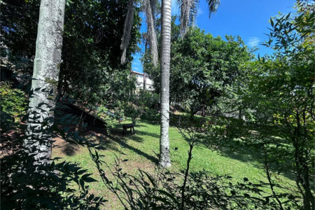 Casa à venda com 3 quartos, sendo 1 suíte,  no condomínio Villagio da Granja, Cotia - SP