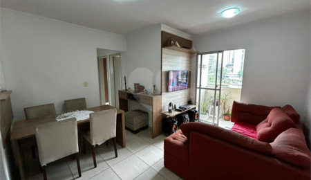Apartamento à venda com 3 quartos, sendo 1 suíte,  em Jardim América, Taboão da Serra, SP