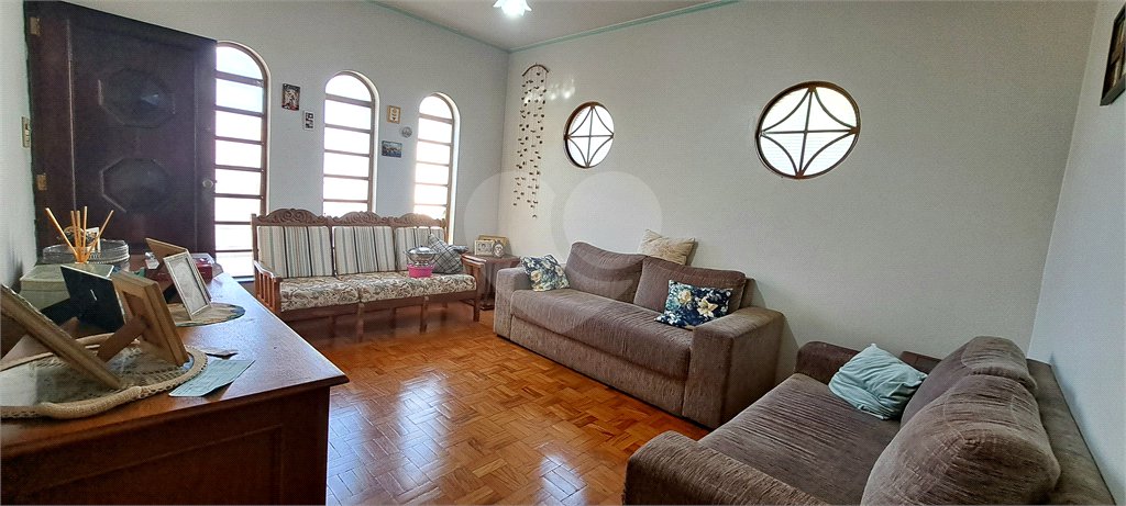 Casa com 4 quartos próxima a USP
