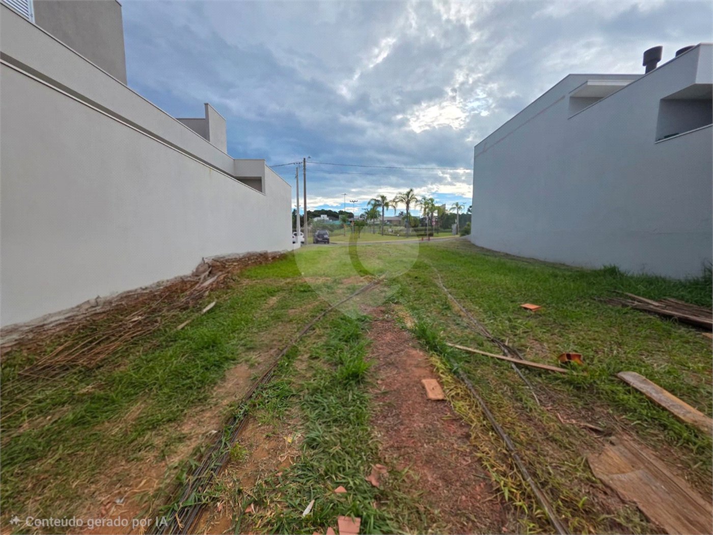 Terreno no Village Damha IV 288m²