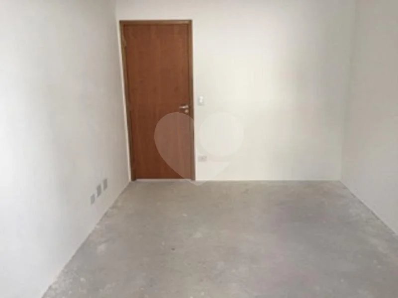 Sobrado novo nunca habitado.
