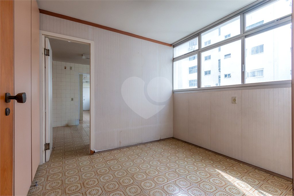 Apartamento para venda em Higienópolis com 3 dormitórios, - R Gabriel Dos Santos.Estuda Permuta.