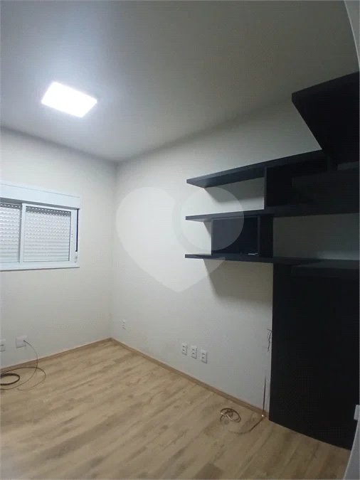 Apartamento de 2 quartos com planejados, sacada e lazer completo| Condomínio| São Roque