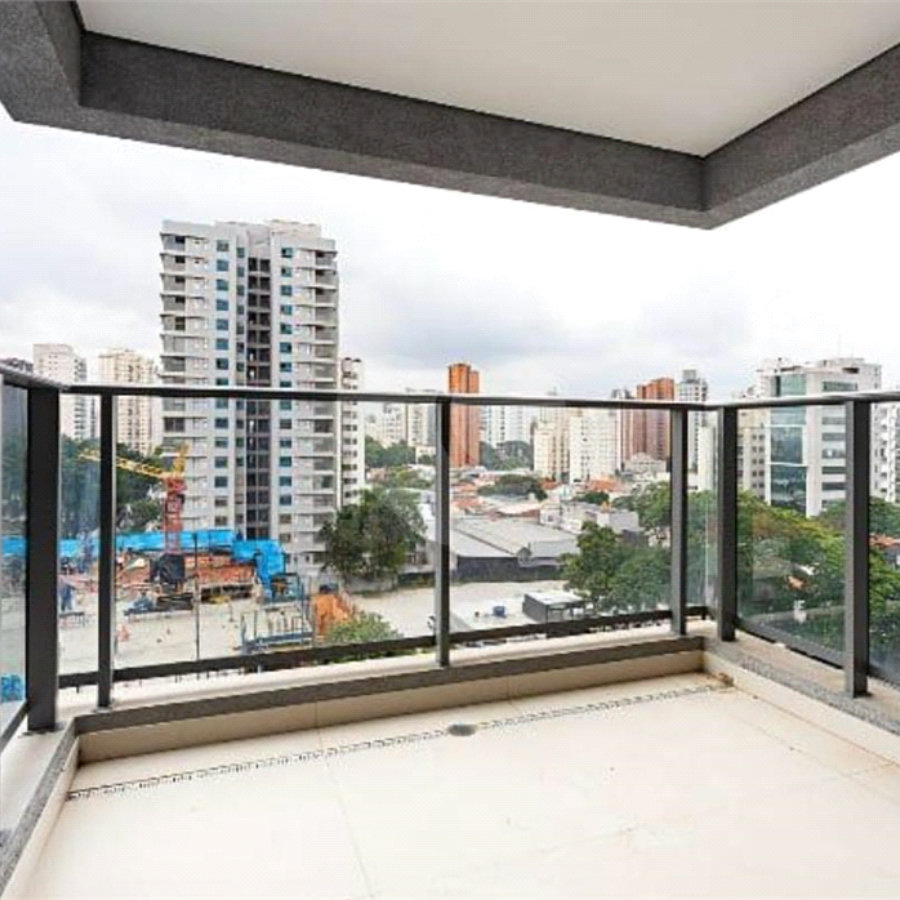 Apartamento com 1 dormitório suíte, living para 2 ambientes varanda, 2 banheiros- Moema
