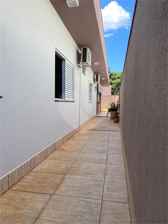 Excelente casa com muito boa localização no Condomínio Eldorado á venda.