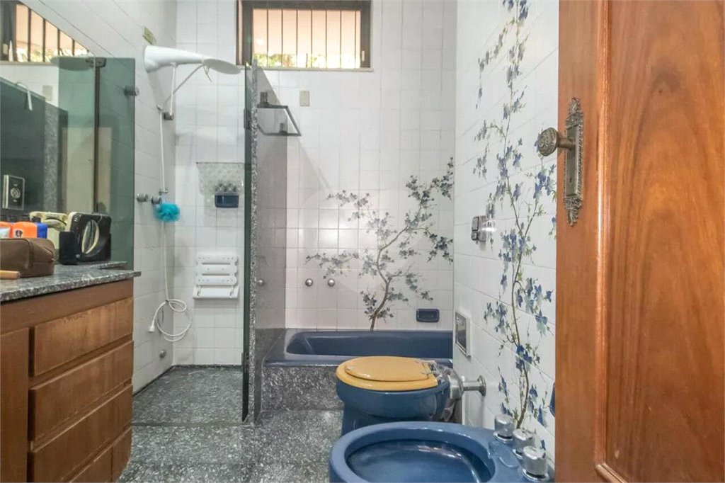 Casa Alto Padrão.Localização excelente. Venha conhecer. Agende uma visita.