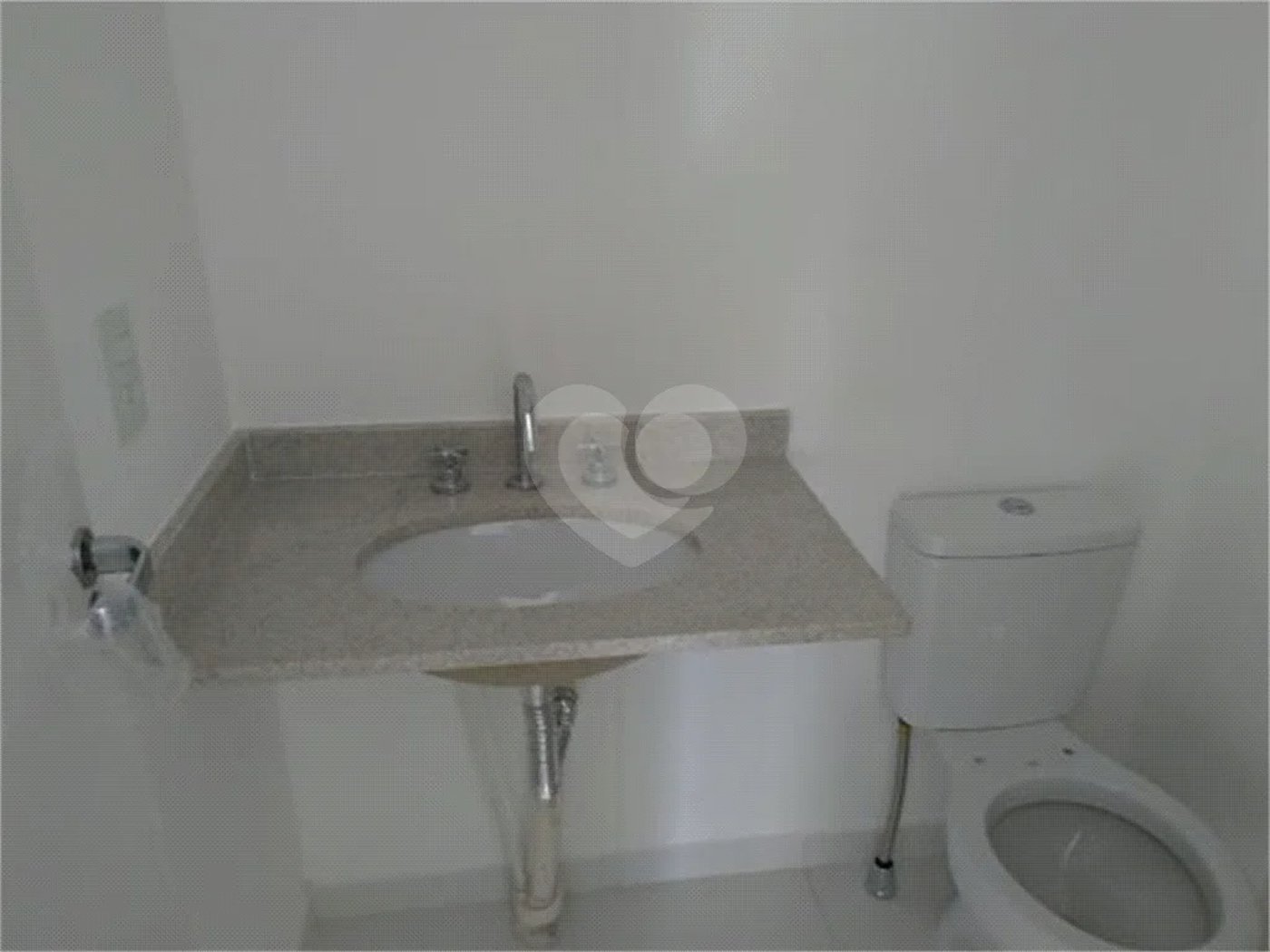Apartamento na Mooca com 91m² , 650 metros da estação Belém,3 dormitórios,1 suíte,1 Vaga.