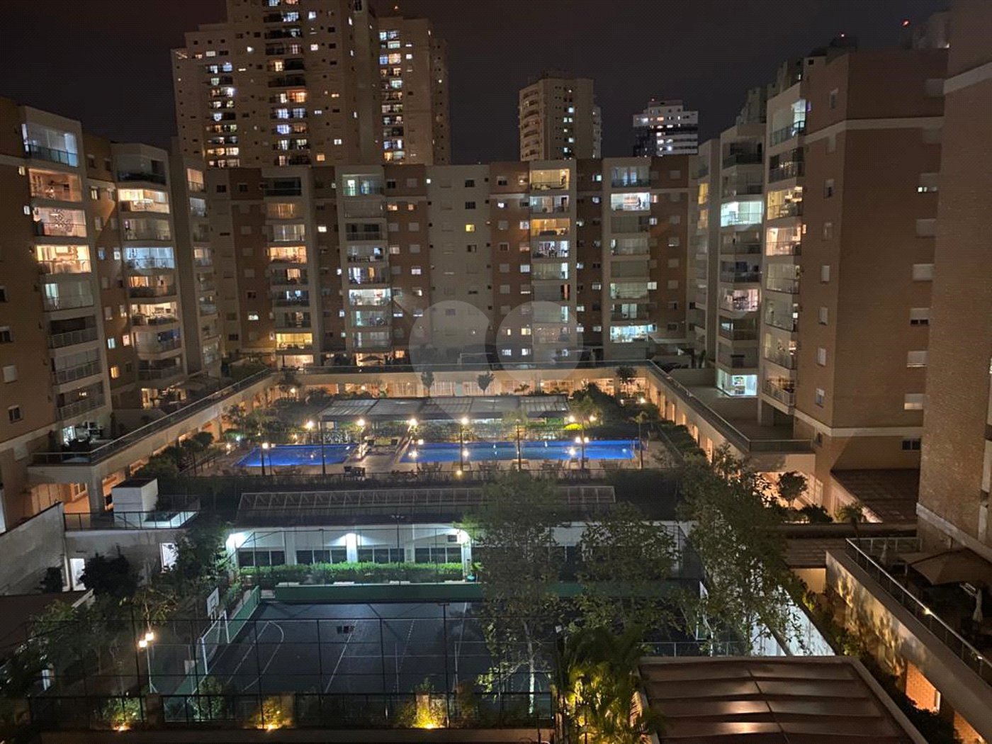 Condomínio clube, Apartamento na Mooca com 204 m² Com 3 suítes e 4 Vagas.